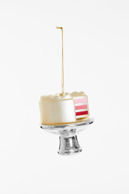 NEW: Gender reveal cake pink
