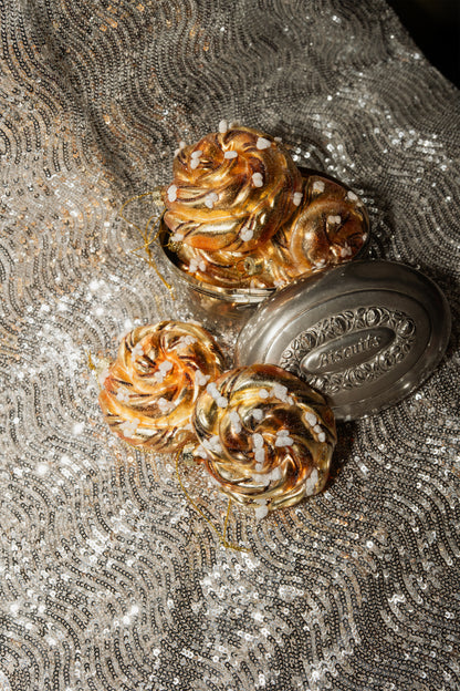 NEW: Cinnamon roll