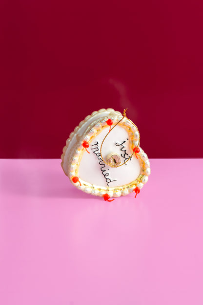 NIEUW: Just Married taart