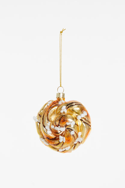 NEW: Cinnamon roll